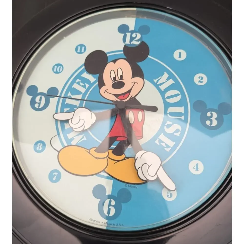 Vintage 1992 Westclox Disney Mickey Mouse Wall Clock With Moving Arms-11”-Works!